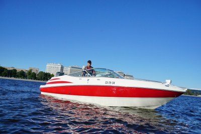 Скоростной катер «Red» Скоростной катер «Red»