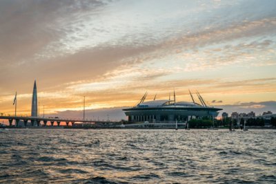 Закат у Лахта центра на комфортабельном катере в мини-группе